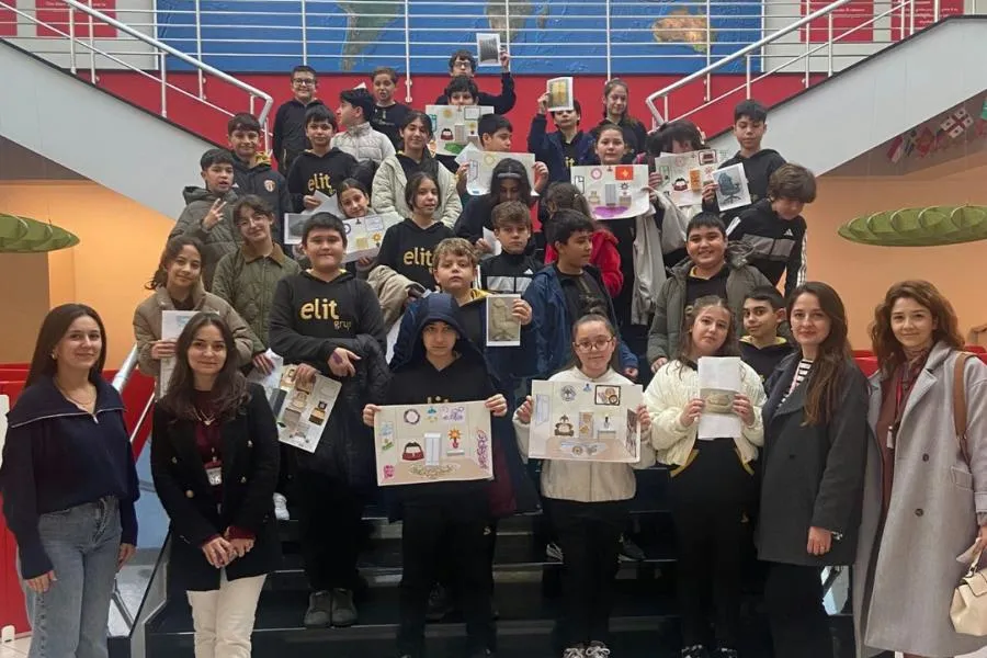 Çilekte geleceğin tasarımcıları iş başında