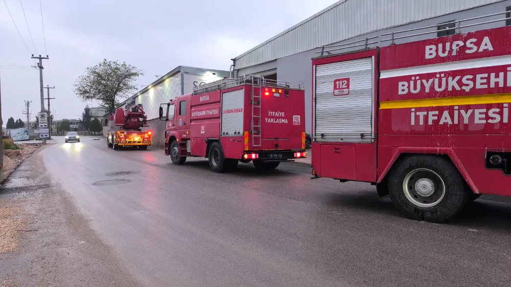 Demir doğrama atölyesinde yangın paniği!