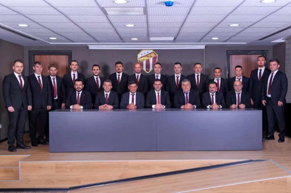 İnegölspor yeni yönetimi görev dağılımı yaptı!